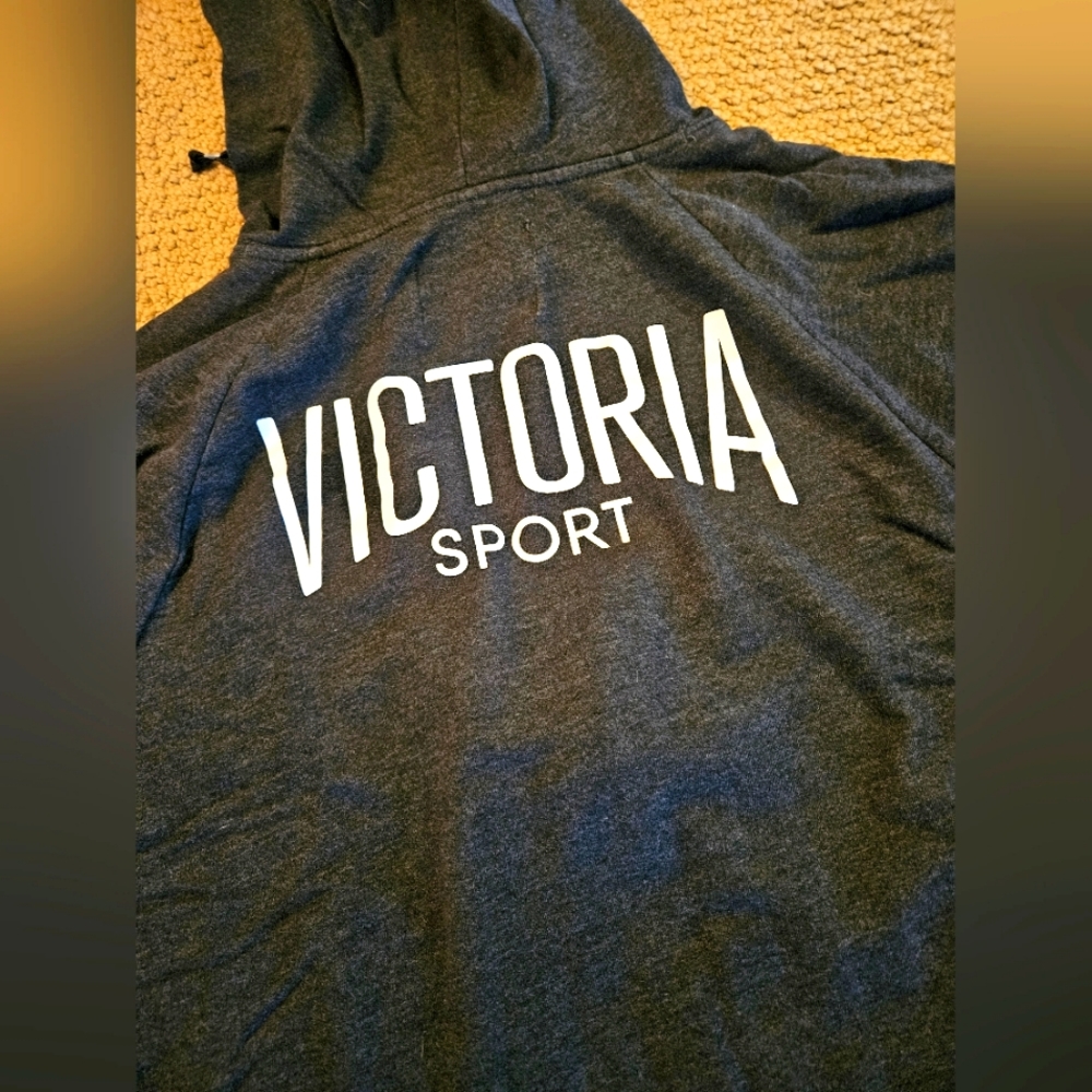 VICTORIA Sport Zip Hoodie